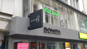Bonita-Ausstecker