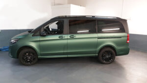 Jagdwagen-Vito-Seite