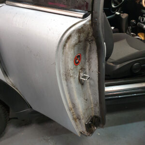 Mini-Cooper-Dirt-Door