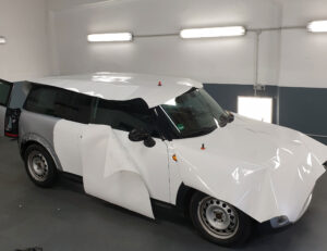 Mini-Fullwrap-Weisse-Seite