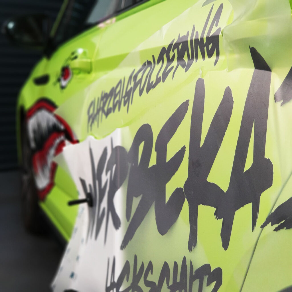 VW Touran Beschriftung Werbekaiser